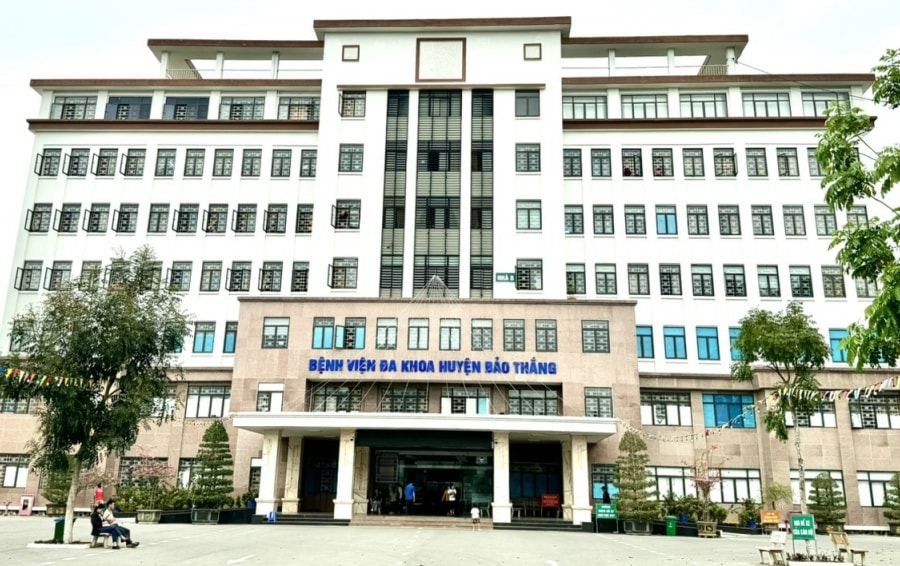 Lào Cai: Chuyển các bệnh viện và trung tâm y tế cấp huyện thành bệnh viện và trung tâm y tế khu vực