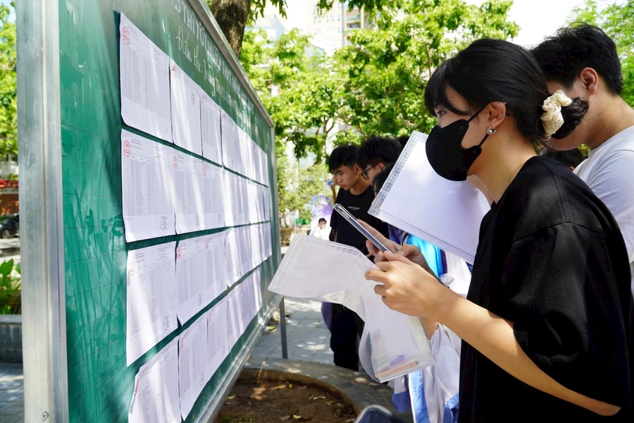 Tổ chức thêm đợt thi đánh giá năng lực vào 13/7