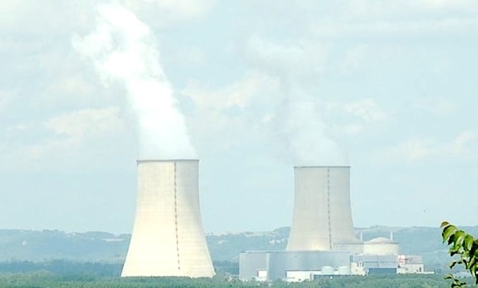 Pháp và Thụy Sĩ tạm dừng các nhà máy điện hạt nhân do nắng nóng