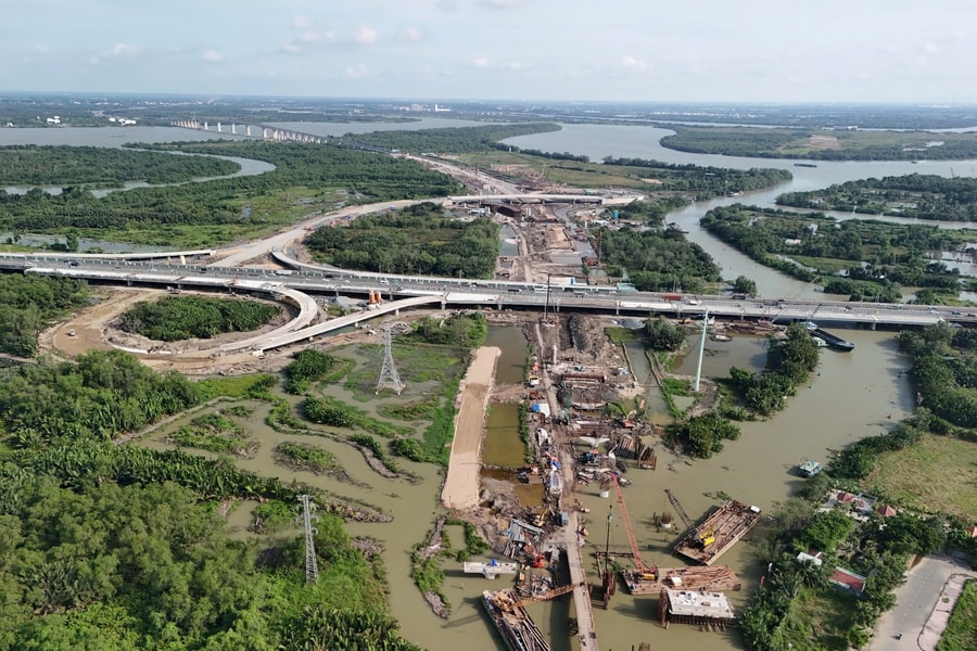 10 gói thầu Vành đai 3 TP HCM đã đạt hơn 45% sản lượng