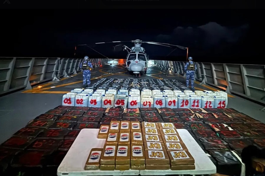 Colombia bắt giữ tàu ngầm không người lái đầu tiên có ăng-ten Starlink, nghi phục vụ vận chuyển ma túy