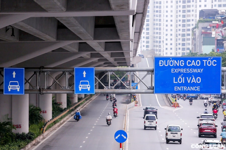 Điều chỉnh biển báo đường bộ phù hợp với đơn vị hành chính