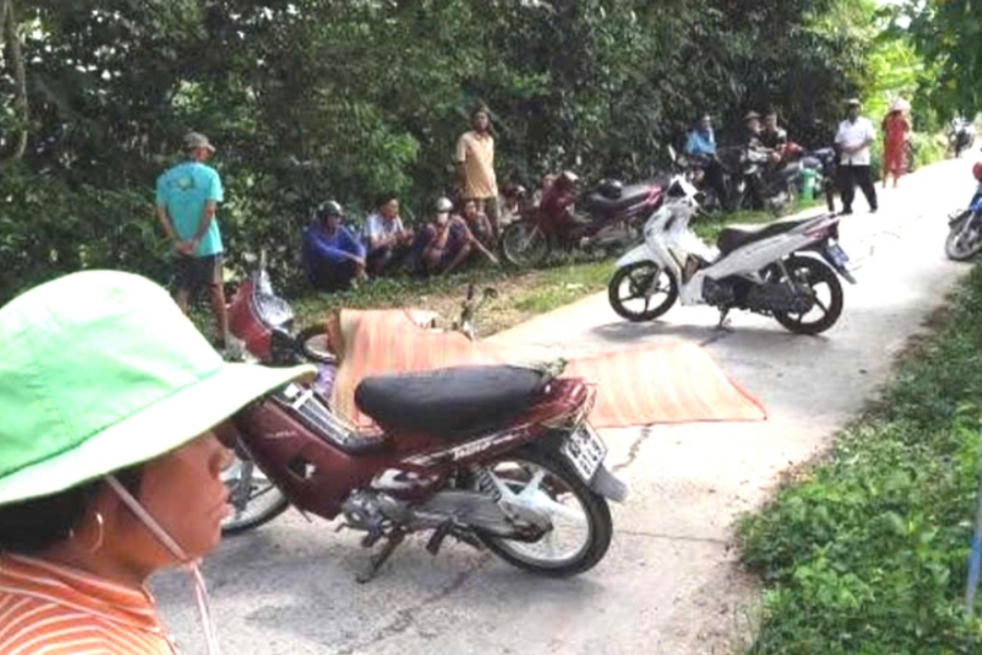 Người đàn ông bị hàng xóm đâm tử vong khi vừa đi làm vườn về