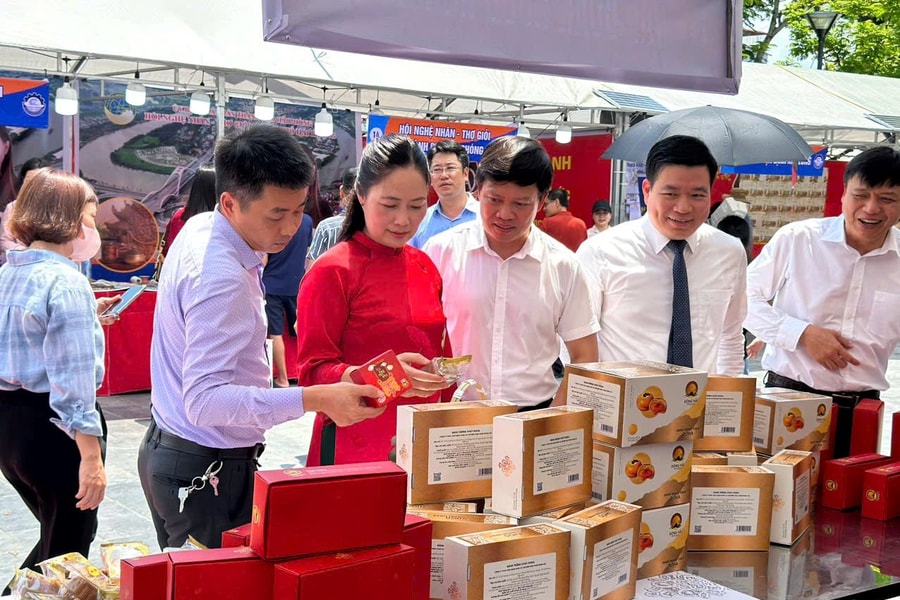 40 gian hàng tham gia Hội chợ Hải Phòng