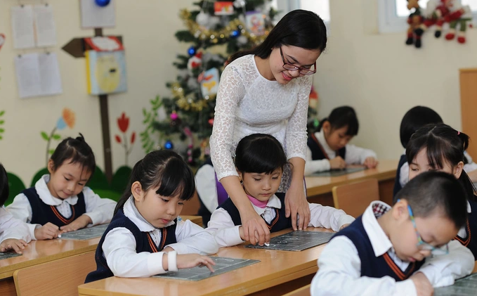 Đề xuất xếp lại bảng lương nhà giáo: Hướng đến chế độ đãi ngộ xứng tầm với nghề trồng người