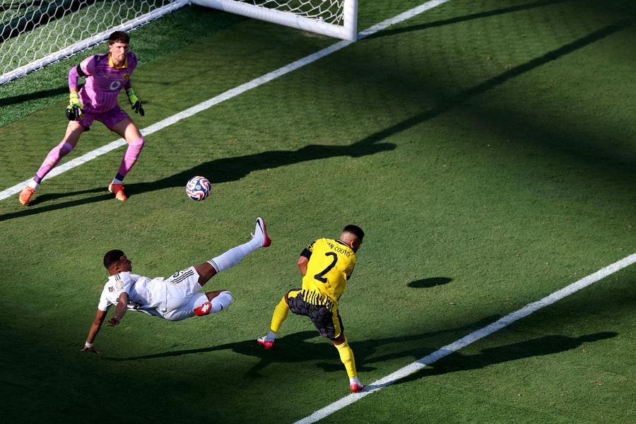 Điểm tin thể thao 6/7: Ngày mai khởi tranh Giải bóng đá Công an, Cảnh sát ASEAN mở rộng 2025; 'Ngựa ô' Fluminense đấu 'tam anh' tại Club World Cup