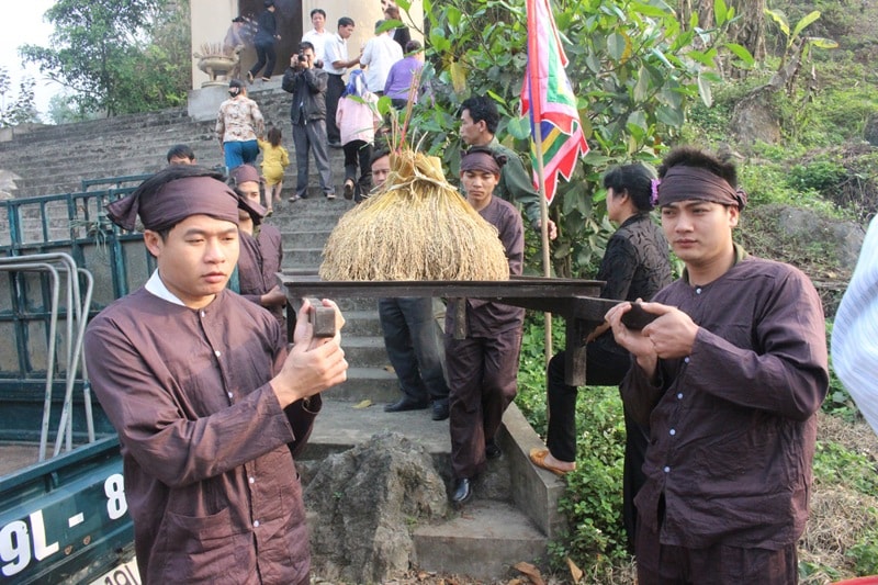 Độc đáo lễ hội Tết Doi của người Mường Thu Cúc