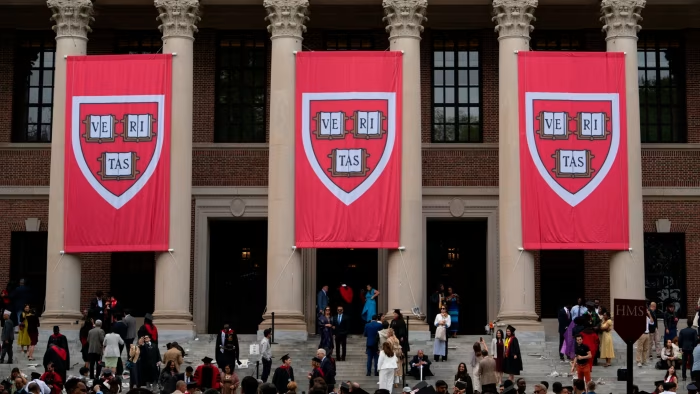 ‏Các đại học tại Mỹ có thể mất 1 tỷ USD vì sinh viên quốc tế rời đi‏