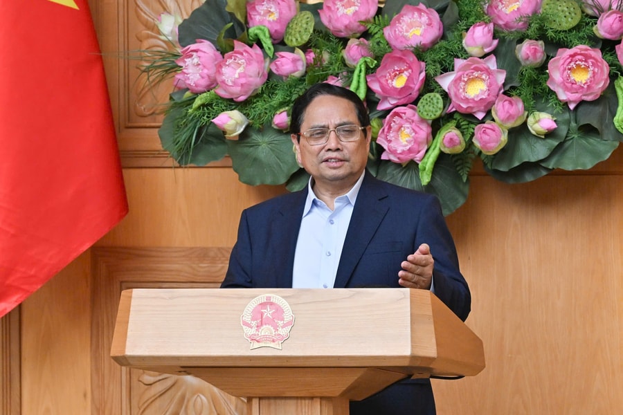 Chính quyền phải bố trí nếu người dân thiếu đất để xóa nhà tạm, nhà dột nát