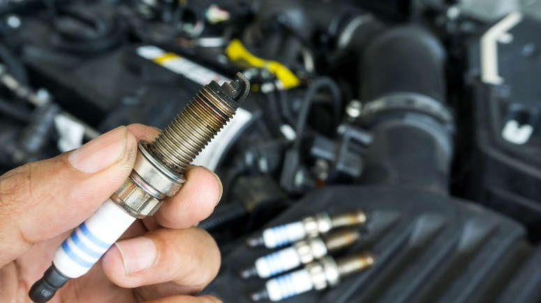 ‏4 nguyên nhân khiến ô tô đang chạy bỗng tắt máy‏