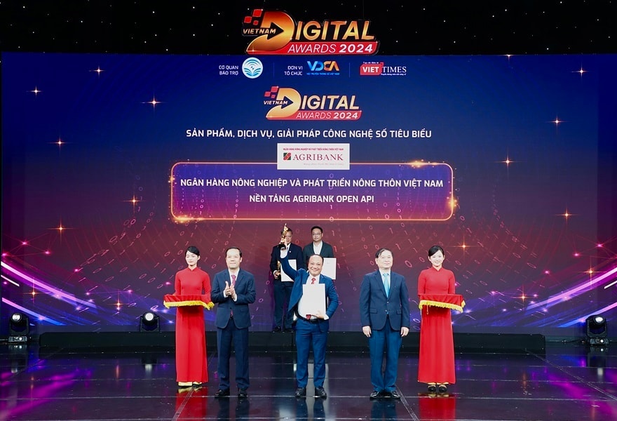 Đổi mới sáng tạo, chuyển đổi số - hướng đi chiến lược để Agribank phát triển nhanh, bền vững