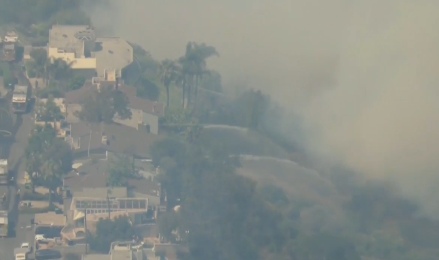 Cậu bé 13 tuổi bị bắt vì đốt pháo hoa gây cháy rừng tại California