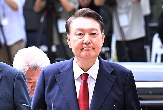 Cựu Tổng thống Hàn Quốc bị truy tố lần ba vì thiết quân luật