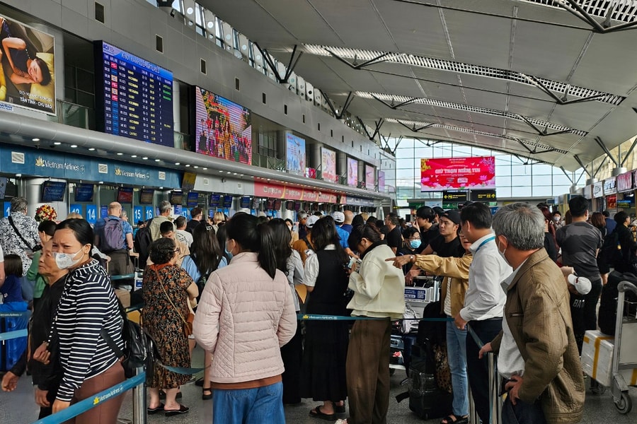 Đà Nẵng siết chặt quản lý cán bộ, công chức, viên chức đi nước ngoài