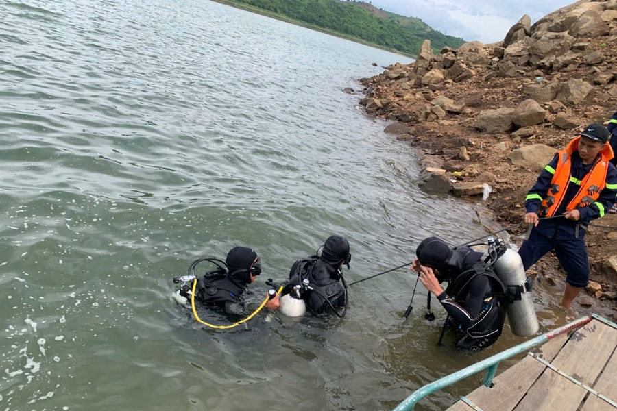 Gia Lai: Tìm thấy thi thể nam thanh niên bị đuối nước trên hồ Thủy điện An Khê-Ka Nak