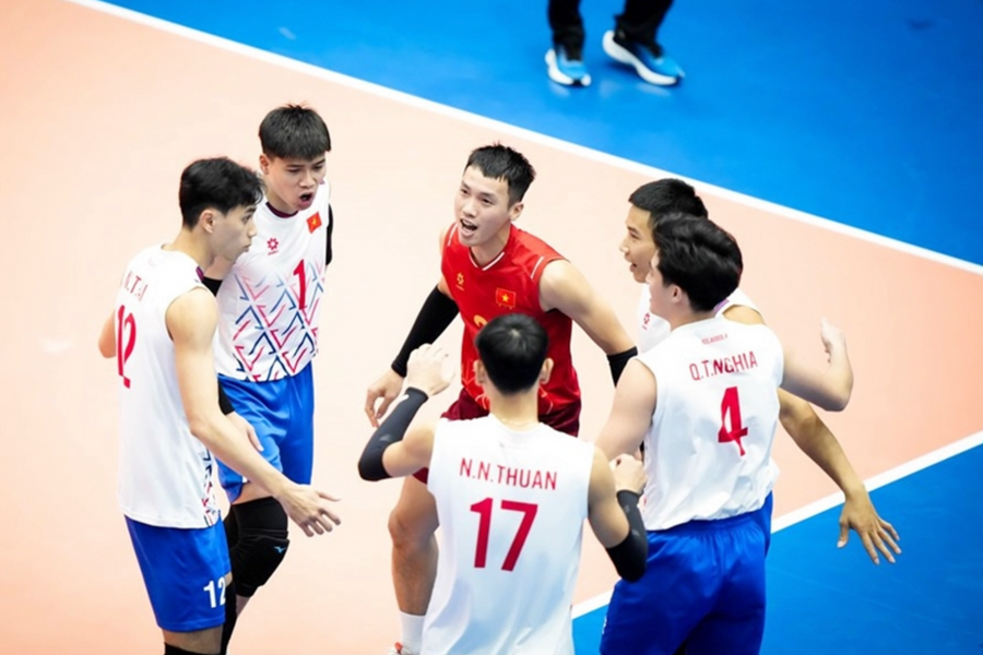 Tuyển bóng chuyền nam Việt Nam thắng Thái Lan sau màn lội ngược dòng kịch tính