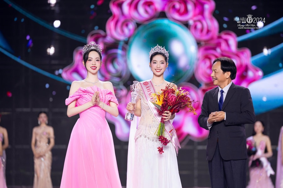 Á hậu Trần Ngọc Châu Anh: 'Là quân nhân hay á hậu em vẫn là chính mình'