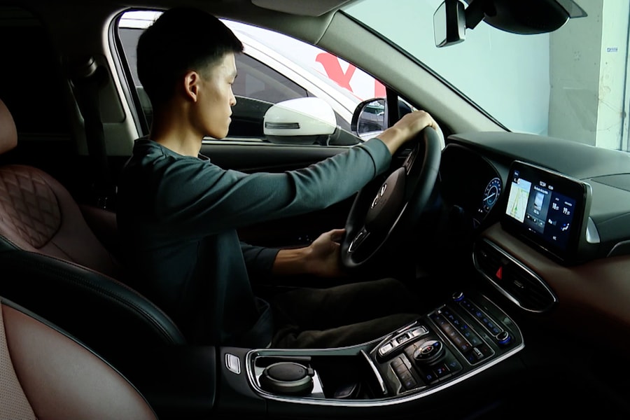 Xe ô tô cũ khó thanh khoản vì lo ngại siết chặt quy chuẩn khí thải