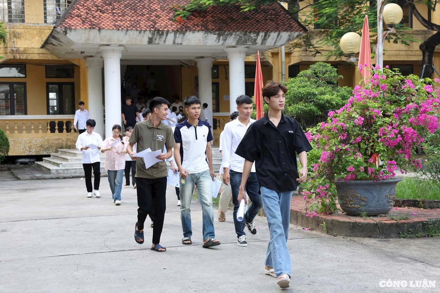 Ninh Bình xếp thứ 3/34 tỉnh, thành về điểm trung bình thi tốt nghiệp THPT năm 2025