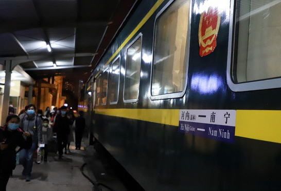 Bán vé tàu hỏa liên vận quốc tế Gia Lâm - Nam Ninh tại tất cả nhà ga