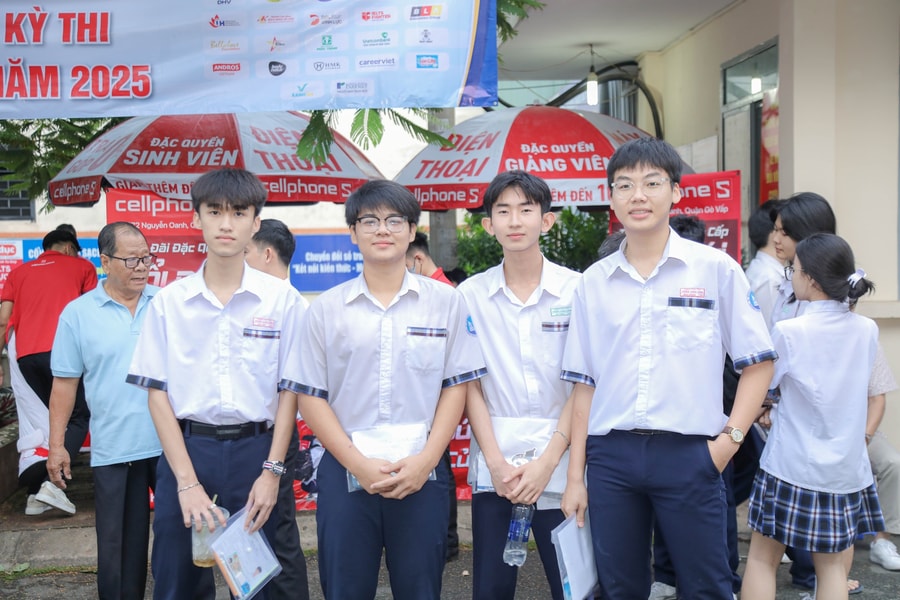 Bộ Giáo dục và Đào tạo cảnh báo chứng chỉ ngoại ngữ 'lạ mặt' trong xét tuyển đại học 2025