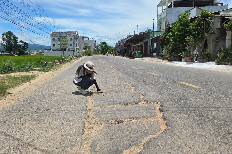 Gia Lai: Khẩn trương sửa chữa các tuyến đường bị hư hỏng do lượng xe phục vụ thi công cao tốc Bắc – Nam tăng cao
