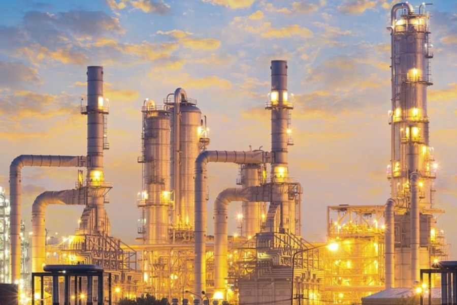 EU đóng băng siêu nhà máy lọc dầu của Ấn Độ do liên quan đến Rosneft