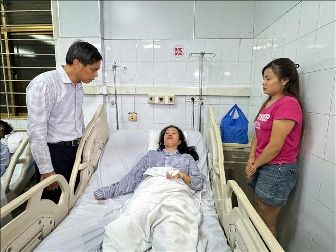 Vụ lật tàu du lịch trên vịnh Hạ Long: Hỗ trợ 25 triệu đồng/người tử vong, 8 triệu đồng/người bị thương