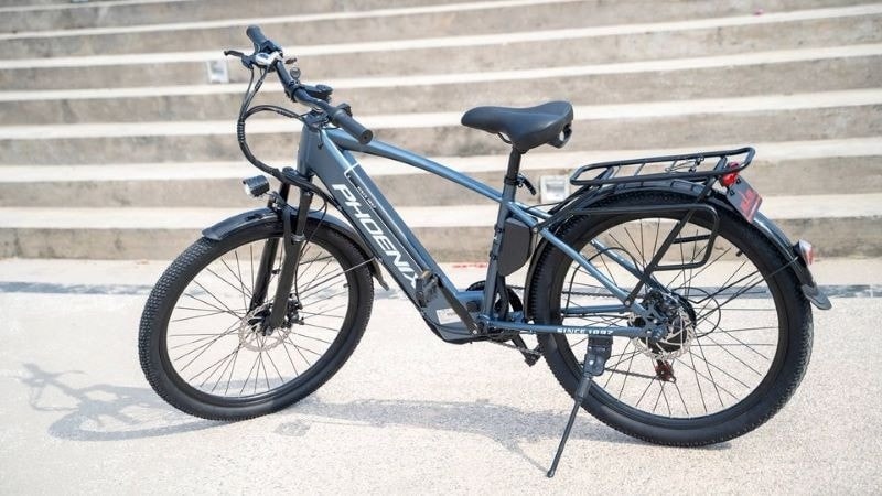 Phương tiện '2 trong 1' chạy 200 km mỗi lần sạc: Giải pháp di chuyển mới khi Hà Nội cấm xe xăng