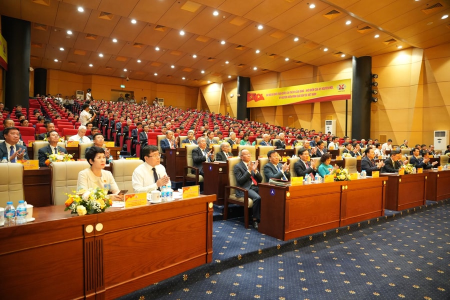 Phó Thủ tướng Chính phủ Hồ Đức Phớc dự và chỉ đạo Đại hội Đại biểu Đảng bộ Tập đoàn Công nghiệp Than - Khoáng sản Việt Nam lần thứ IV, nhiệm kỳ 2025 - 2030