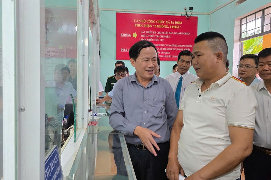 Chủ tịch UBND tỉnh Gia Lai: Chấn chỉnh, xử lý nghiêm các trường hợp cán bộ sách nhiễu người dân