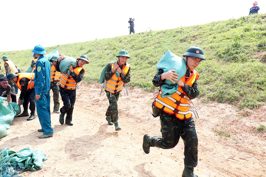 Tổ chức lại 3 Ban Chỉ đạo cấp quốc gia thành Ban Chỉ đạo Phòng thủ dân sự quốc gia