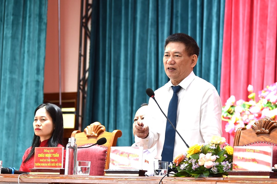 Sắp xếp đơn vị hành chính: Chính quyền gần dân hơn, cán bộ phải có tiêu chuẩn cao hơn