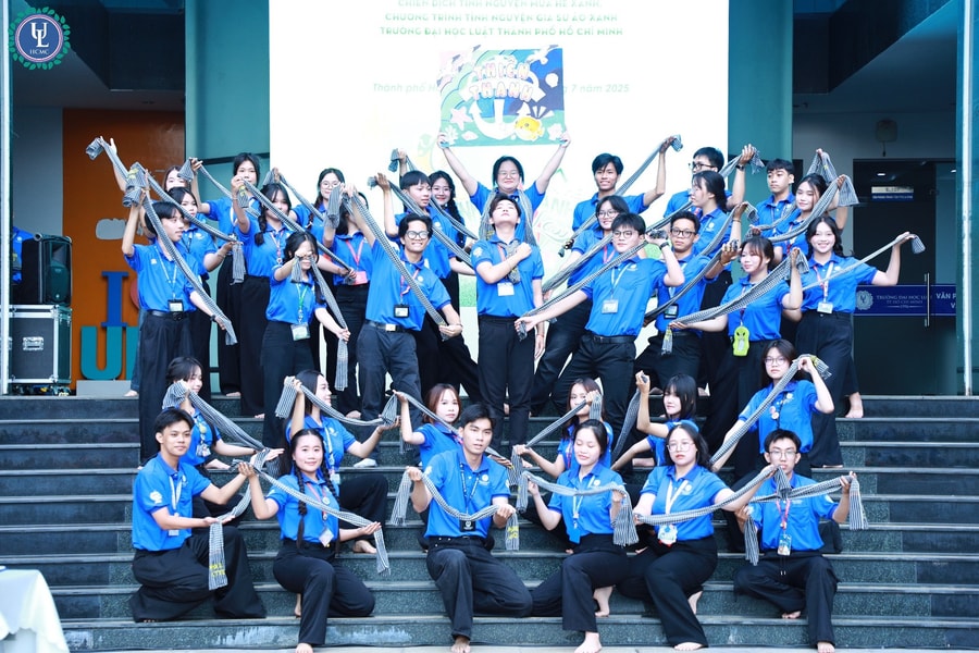 Điểm sàn Trường ĐH Luật TP HCM cao nhất 22 điểm với khối C00