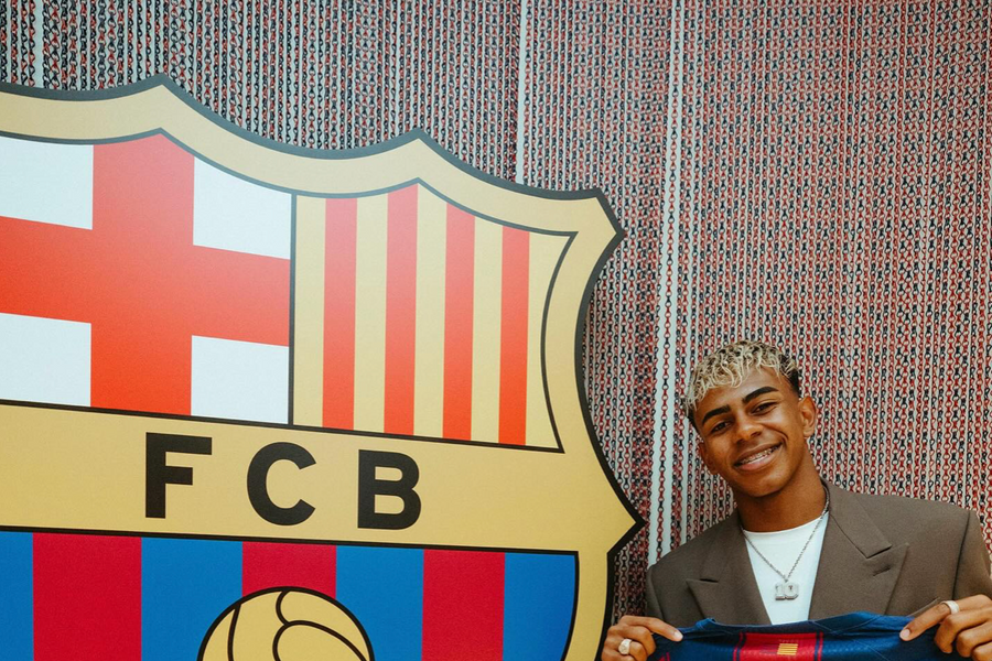 Yamal vượt qua Dembele để giành danh hiệu Cầu thủ hay nhất châu Âu 2024/25 của Marca