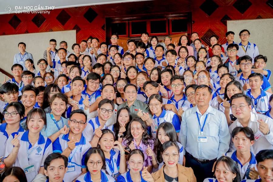 Đại học Cần Thơ thông báo Bảng quy đổi điểm V-SAT sử dụng trong tuyển sinh năm 2025