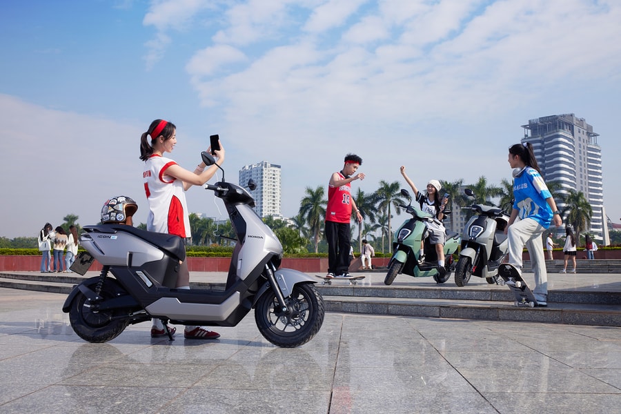 Những mẫu xe máy điện không cần bằng lái