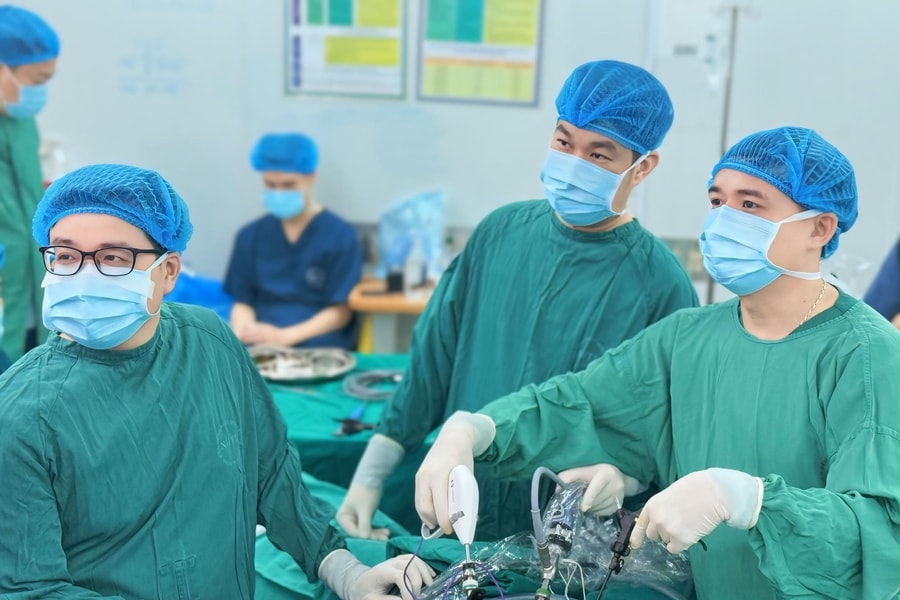 Bác sĩ 'thuộc bài nhưng lúng túng cứu người' sẽ bị đào thải trước kỳ thi quốc gia