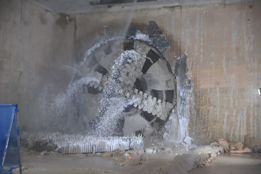 Máy đào hầm metro Nhổn - Ga Hà Nội 'thần tốc' cán mốc ga ngầm S11 - Văn Miếu