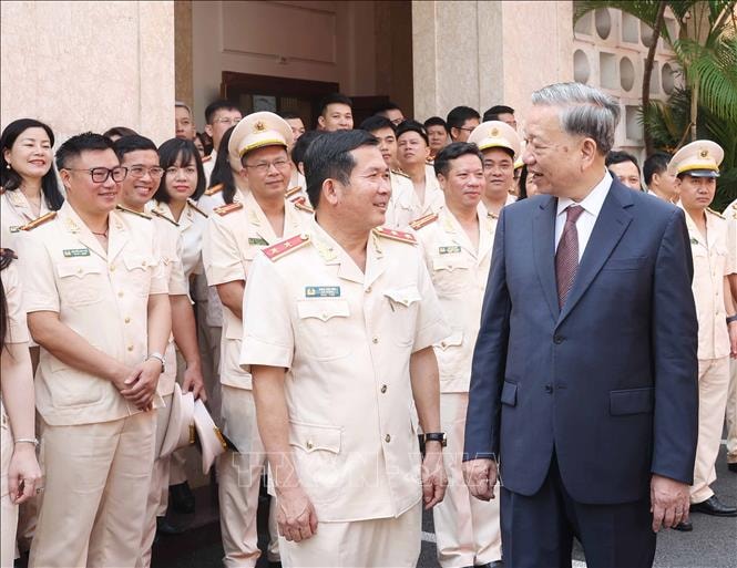 Tổng Bí thư Tô Lâm thăm Cục An ninh chính trị nội bộ (Bộ Công an)