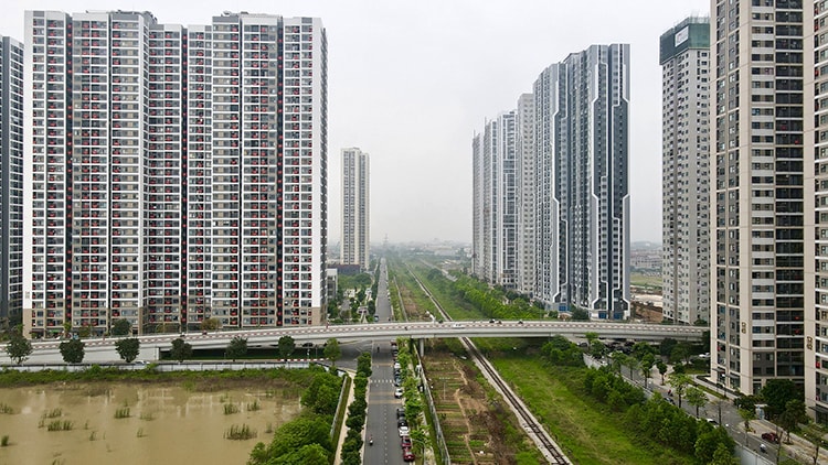 Bất động sản và dân số: Hai đường cong ngược chiều