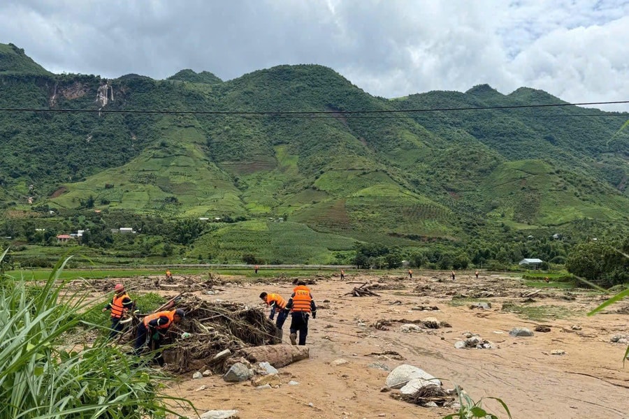 Sơn La phối hợp tỉnh Huaphanh của Lào tìm kiếm nạn nhân mất tích do lũ