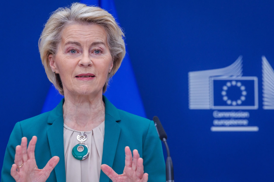 EU thừa nhận không thể đảm bảo gói cam kết 600 tỷ USD với Mỹ