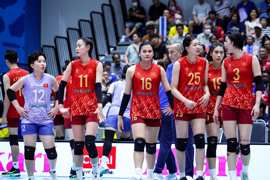 Đội tuyển bóng chuyền nữ Việt Nam thắng trận ra quân SEA V.League