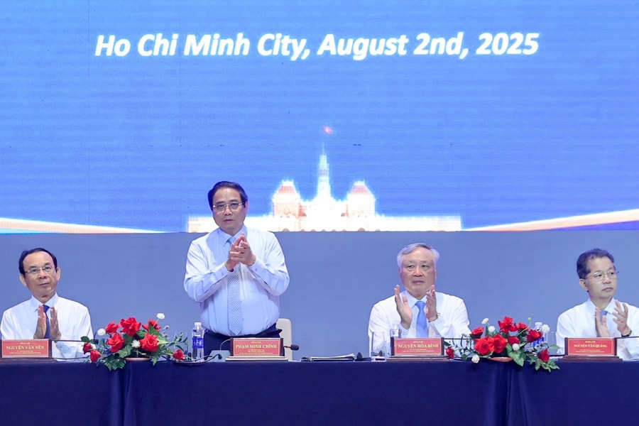 Thủ tướng chủ trì Hội nghị triển khai Nghị quyết của Quốc hội về Trung tâm tài chính quốc tế