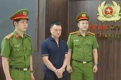 Vi "ngộ" và đồng phạm bị khởi tố thêm tội danh