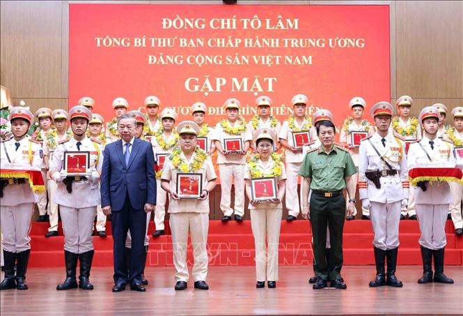 Tổng Bí thư Tô Lâm: Thi đua vì an ninh Tổ quốc bắt đầu từ suy nghĩ, hành động và việc làm hằng ngày