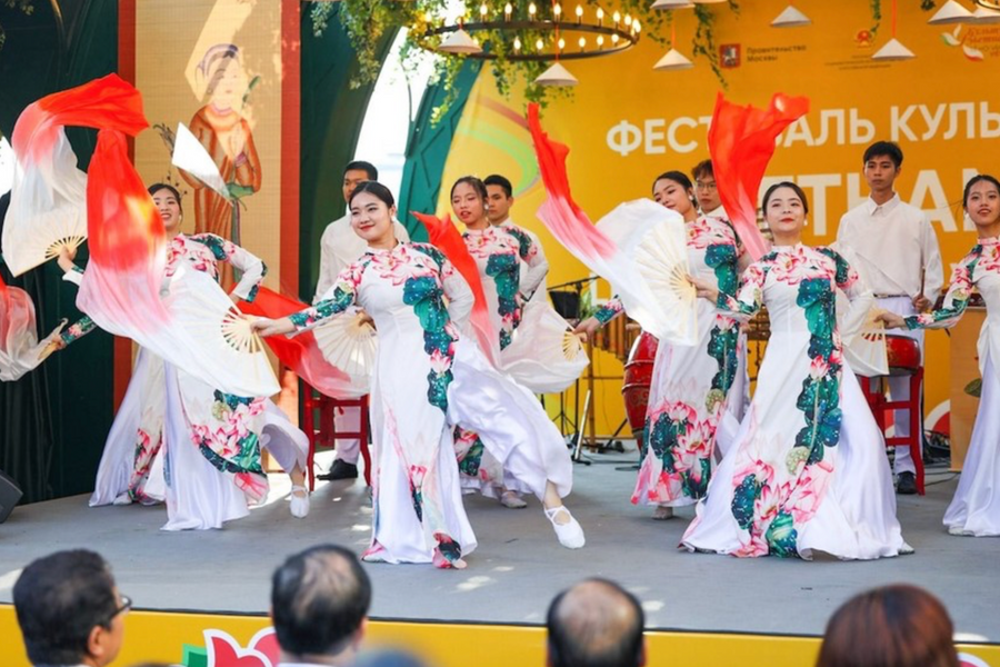 Lễ hội Văn hóa Việt Nam tại Mát-xcơ-va thu hút gần 1 triệu lượt khách tham dự