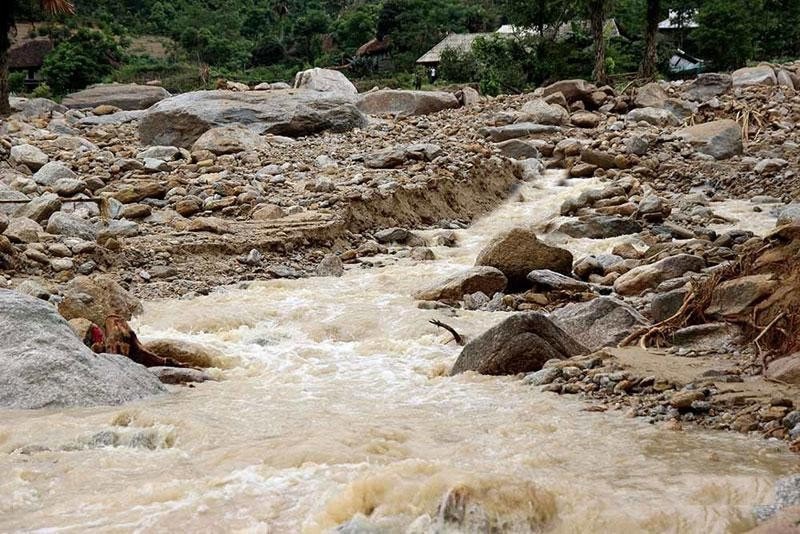 Dự báo thời tiết ngày 6/8: Vùng núi Bắc Bộ mưa lớn kéo dài