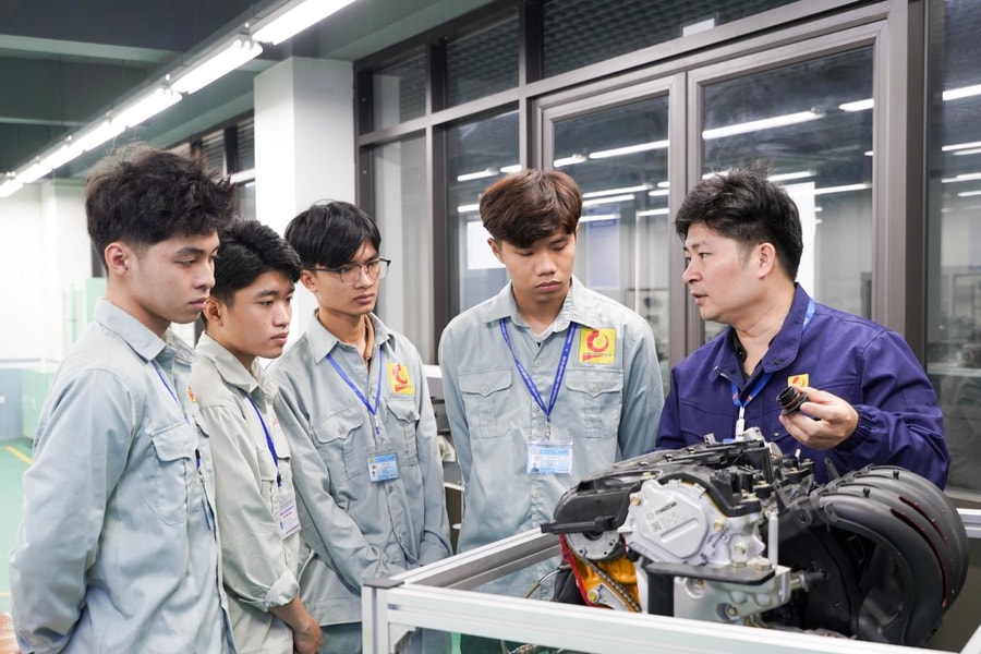 2 ngành dự đoán điểm chuẩn cao nhất trường Đại học Công nghiệp Hà Nội